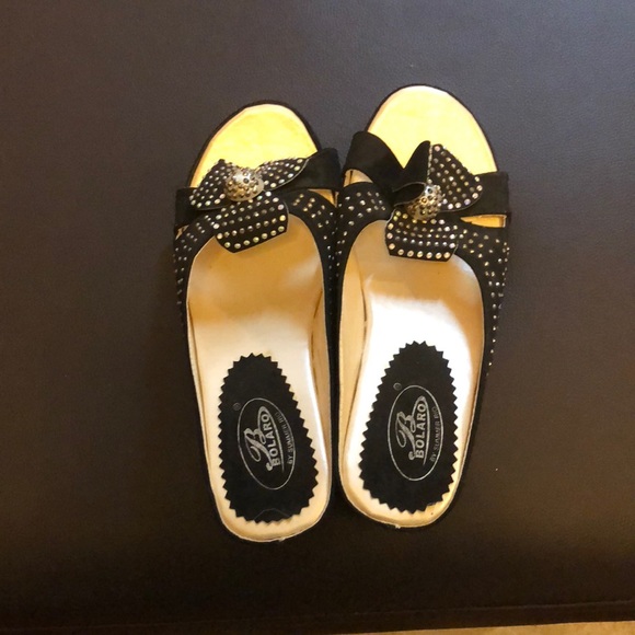 Sandals - Picture 2 of 5